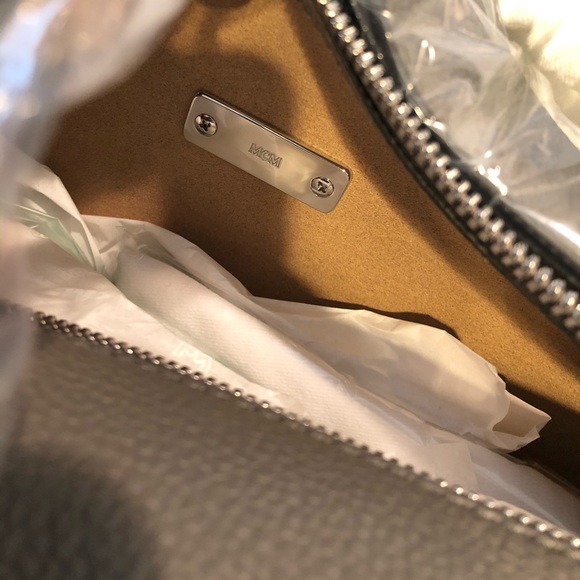 MCM Boston Bag - Picture 5 of 5